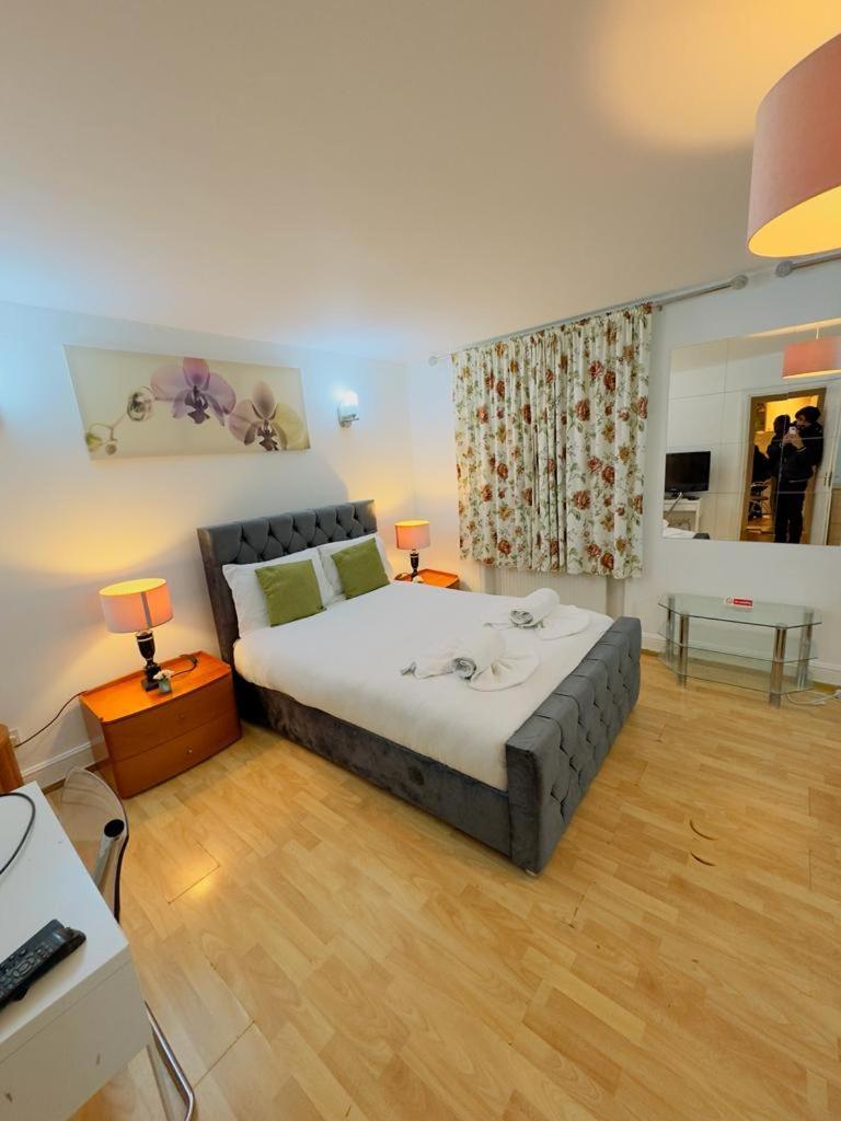 Bright Budget Studio Apartment In Central London Luaran gambar